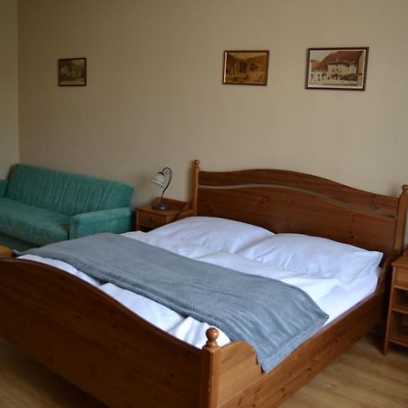Apartmán U krále - 2 Jičín Esterno foto
