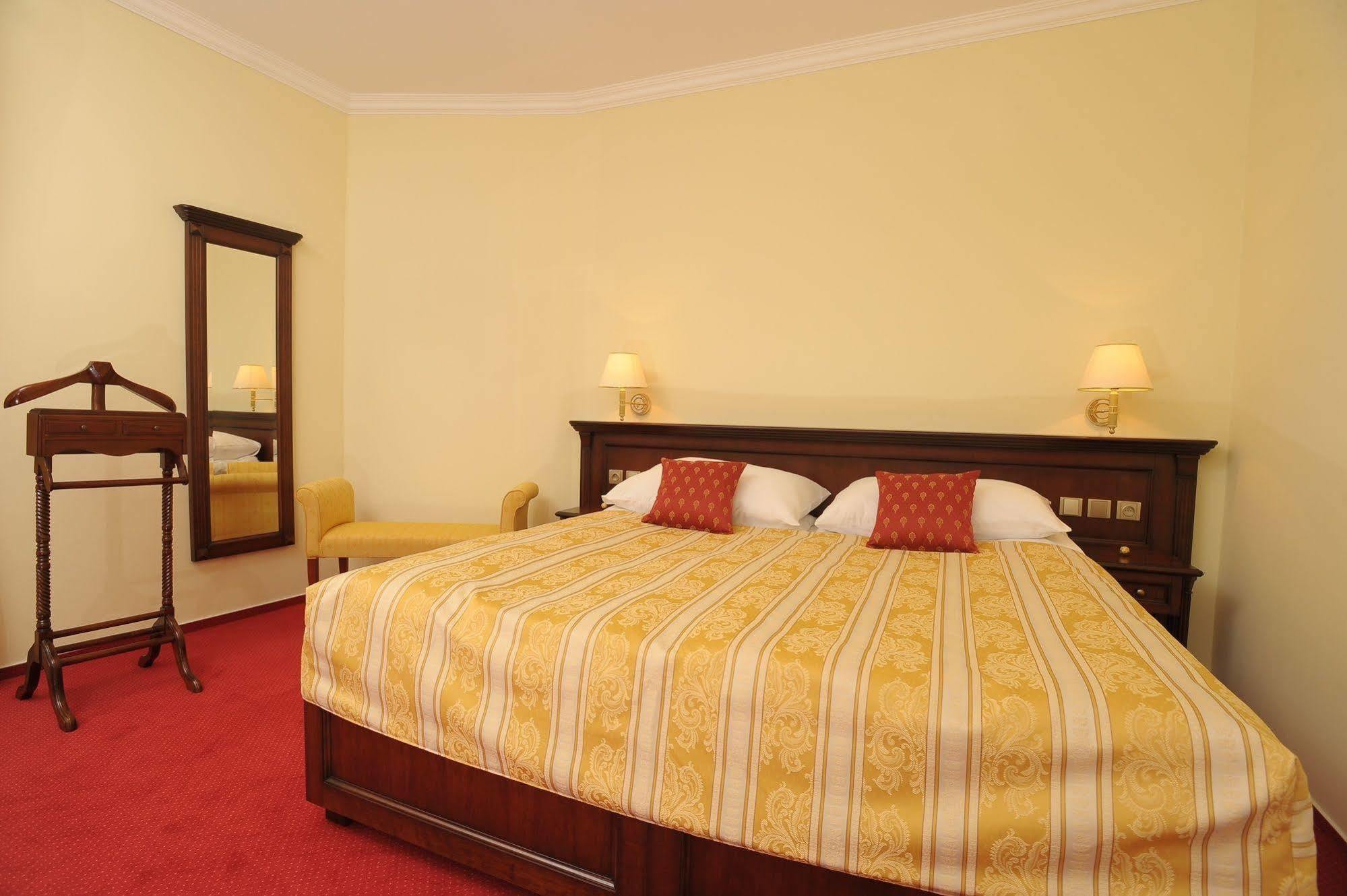 Apartmán U krále - 2 Jičín Esterno foto
